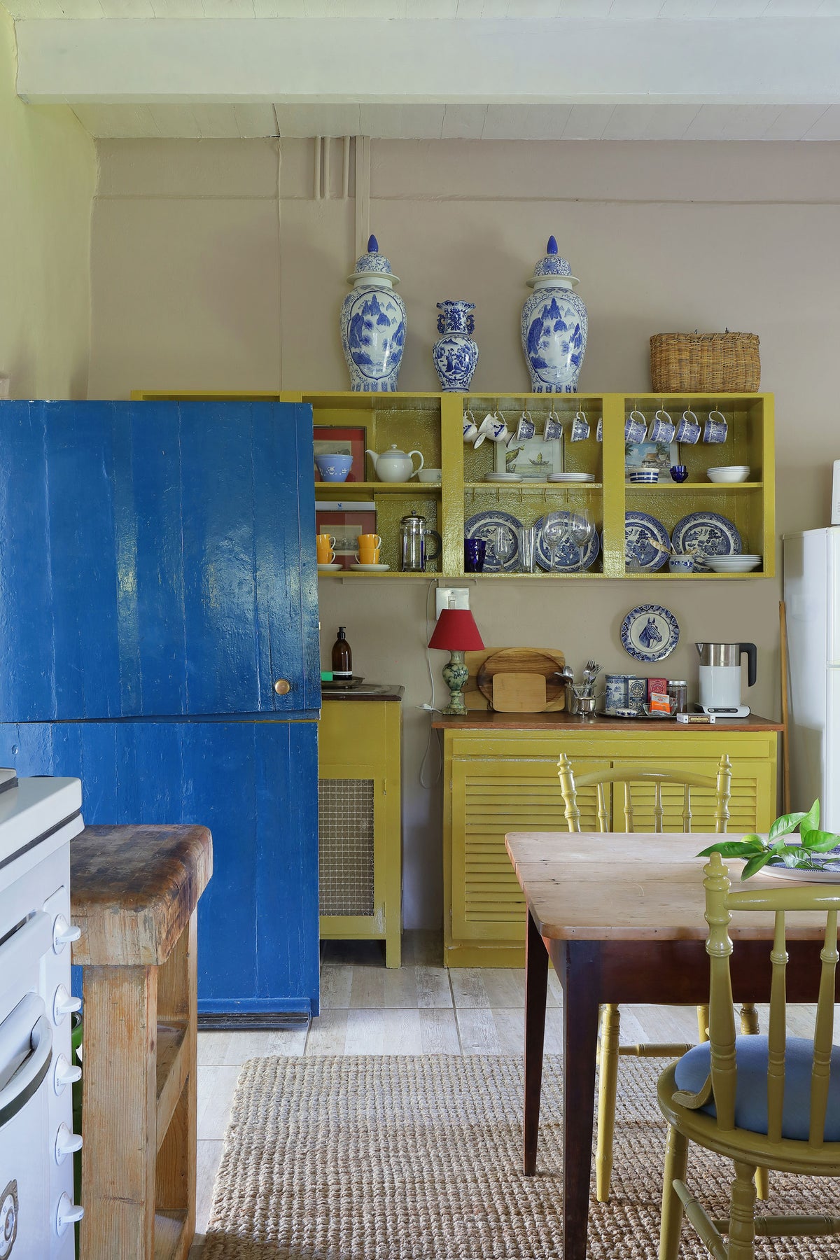 Kitchen and dining area in Mr Bickerton's cottage