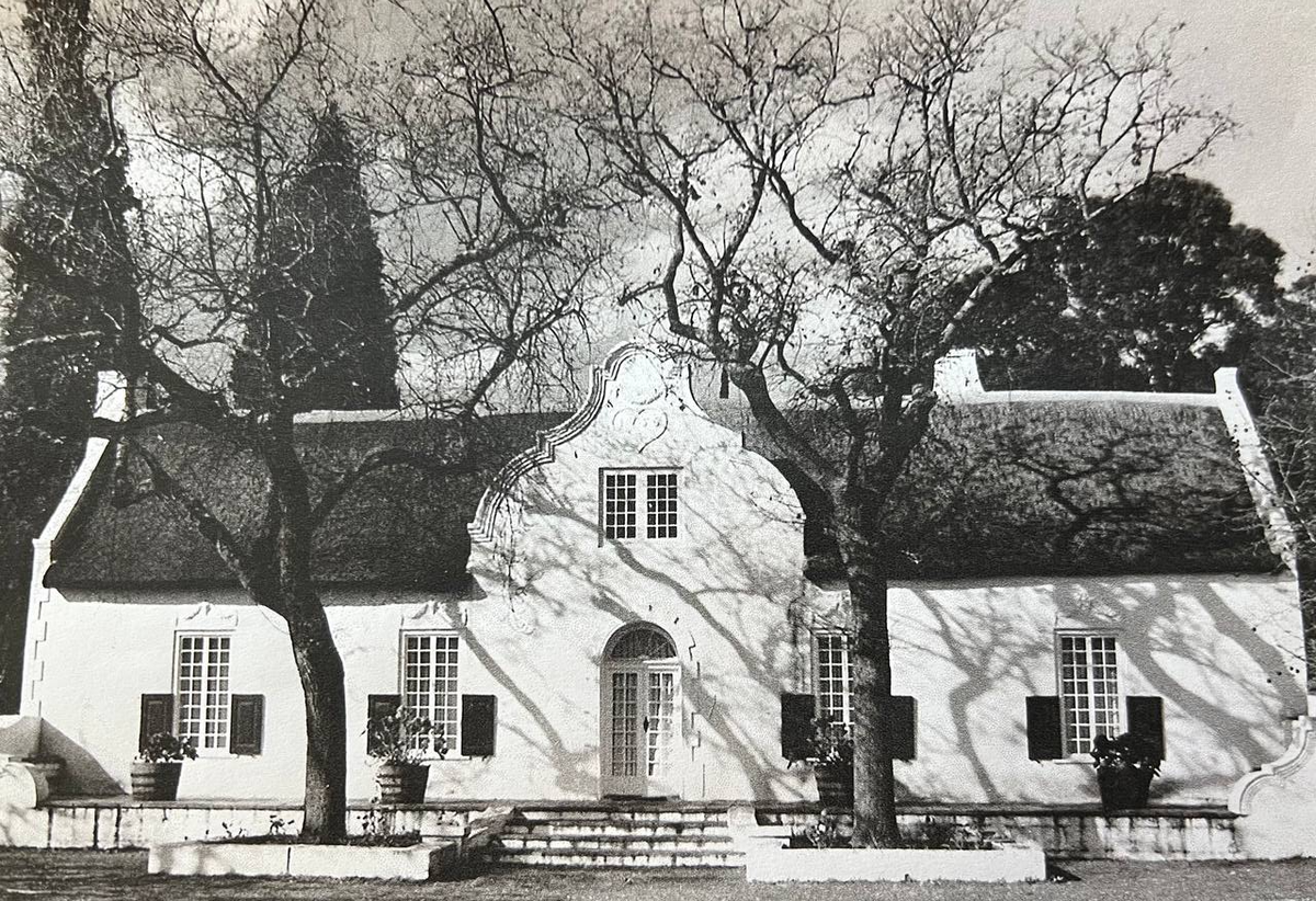 Black and White historic photo of the San Gabriel Manor House taken in the 1960's