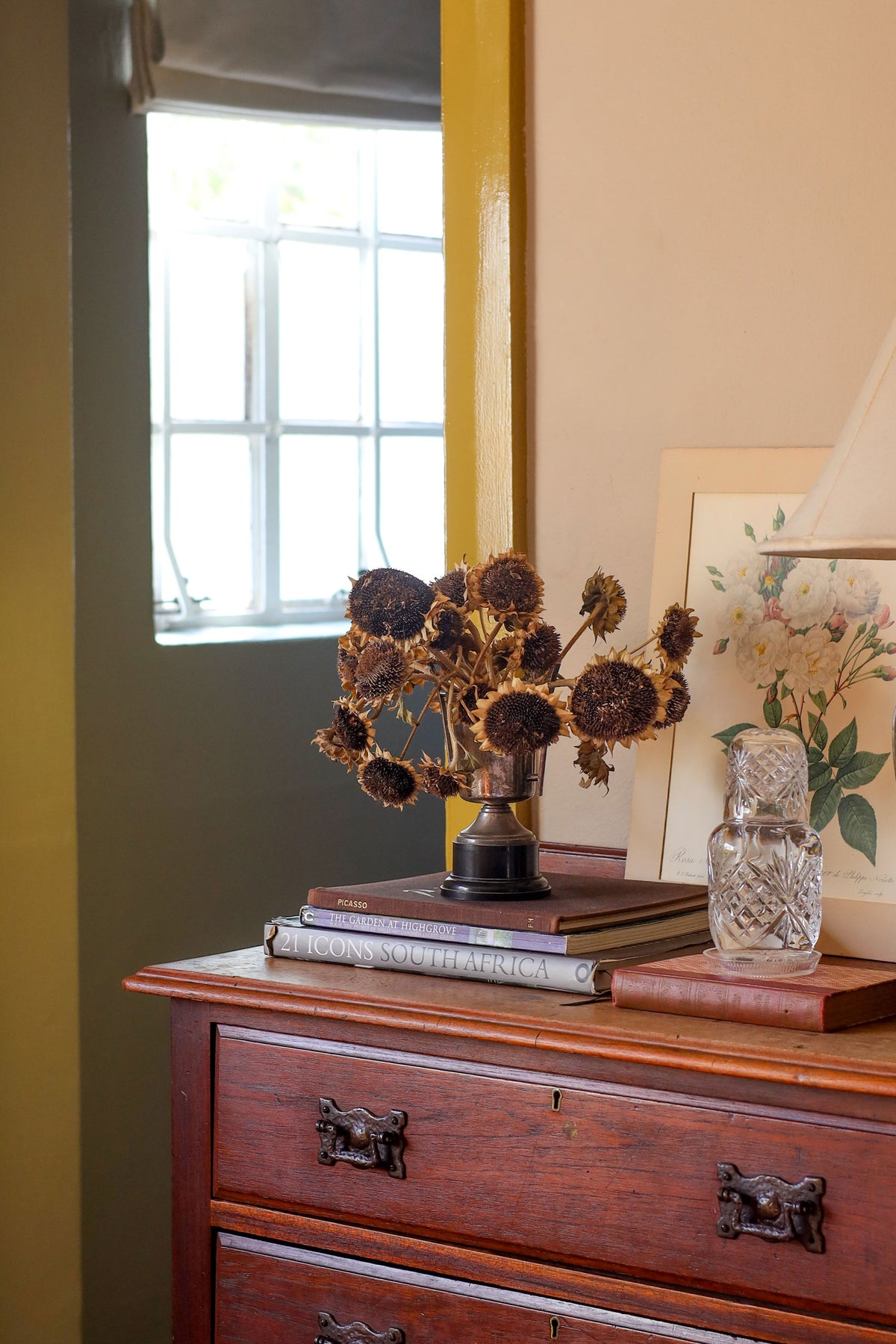 Decor in the Vineyard Family Suite
