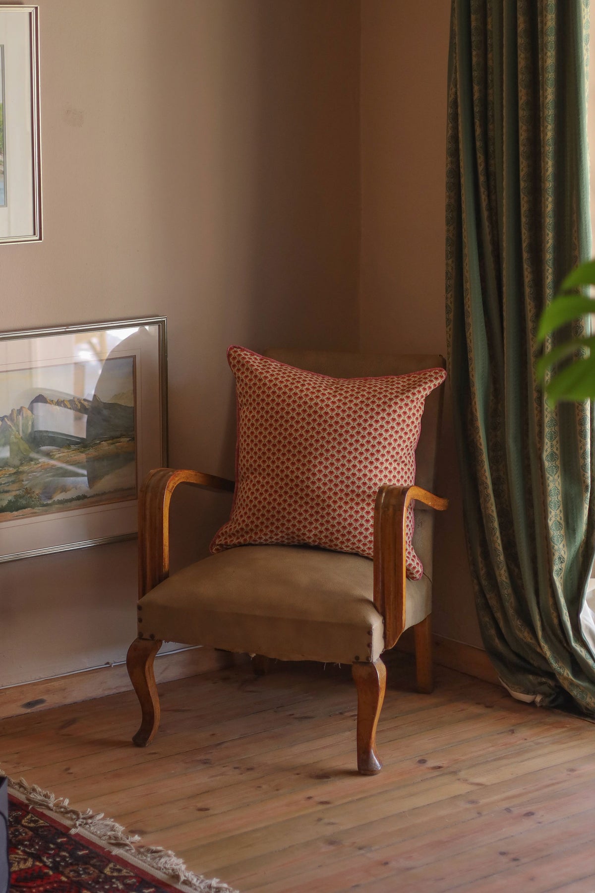 Sunny reading spot at Willow Suite